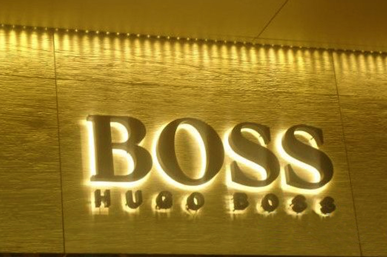 武汉中涵标识不锈钢背发光字