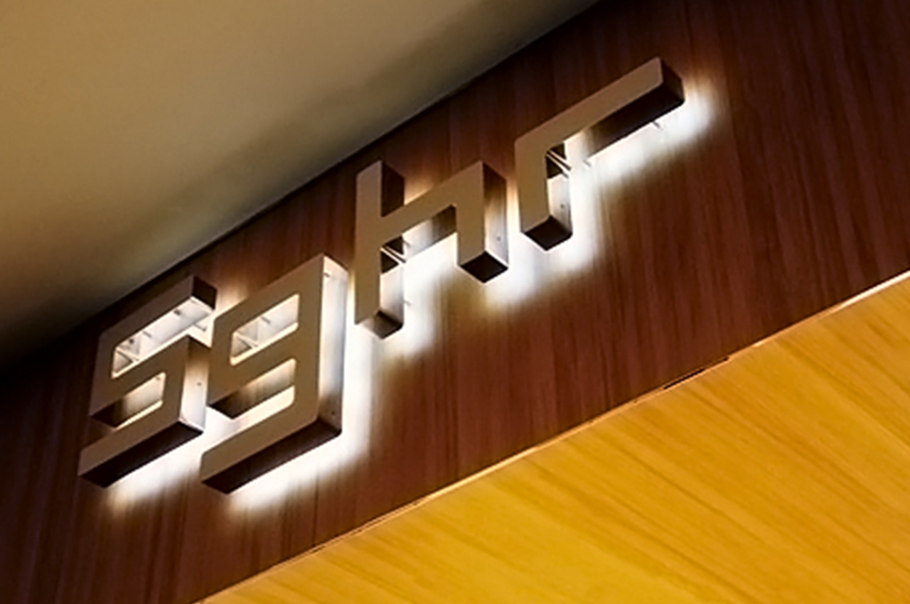 武汉中涵标识不锈钢背发光字