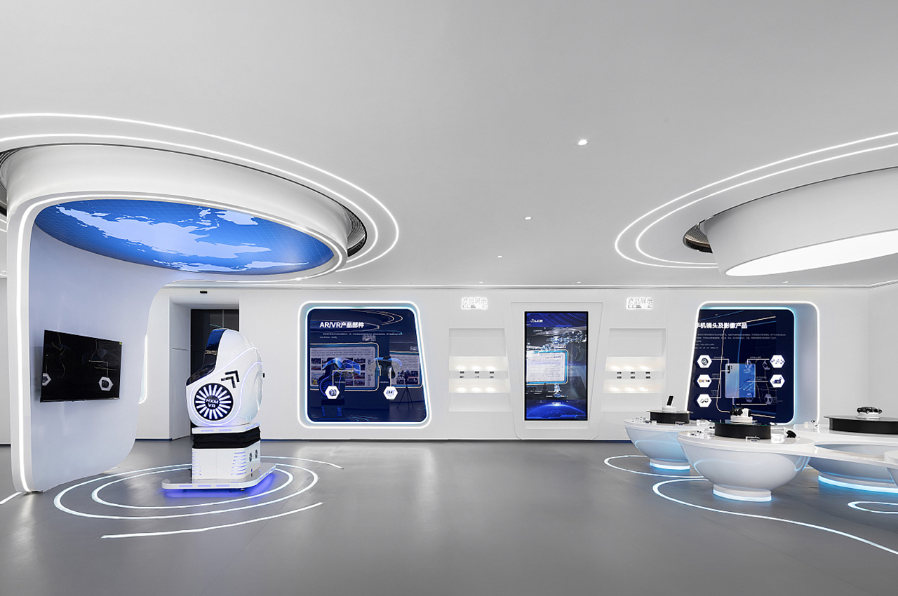 蓝色科技未来风企业展示厅设计安装厂家-武汉中涵标识