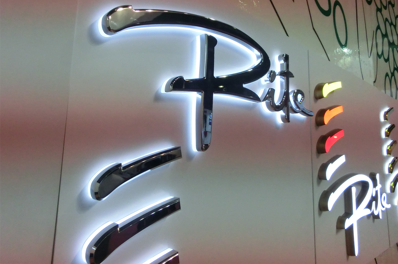 武汉中涵标识电镀精工背发光字